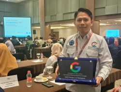 Asrullah, S.Pd. Pimpin SMPN 12 Parepare Raih Kandidat Sekolah Rujukan Google